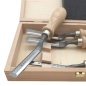 Preview: Stechbeitel-Premium - Satz im Holzkasten, mit Heft Esche ohne Zwinge , Klinge gekröpft, poliert, Feinstschliff auf Unterseite, 4 tlg. Größen: 10, 16, 20, 26 mm
