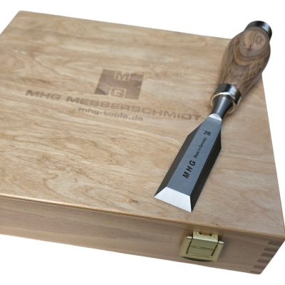 Preview: Kurzbeitel - BUTT CHISEL , 5 tlg. Satz im Holzkasten, Seitenfase bis Spiegelseite, Heft Esche geölt mit Zwinge, Inhalt: 6, 12, 16, 20, 26 mm