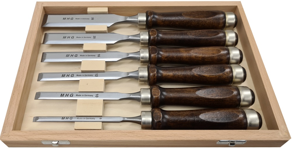 Firmer chisels - set in wooden box, hornbeam handle braun / polished blade, 6 pcs. sizes: 6, 10, 12, 16, 20, 26 mm