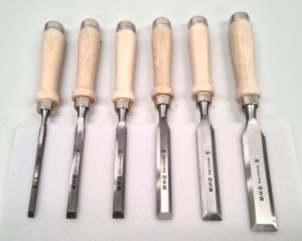 Firmer chisels - set in neutral carton box, hornbeam handle / fine-honed blade, 5 pcs. sizes: 8, 12, 16, 20, 26 mm